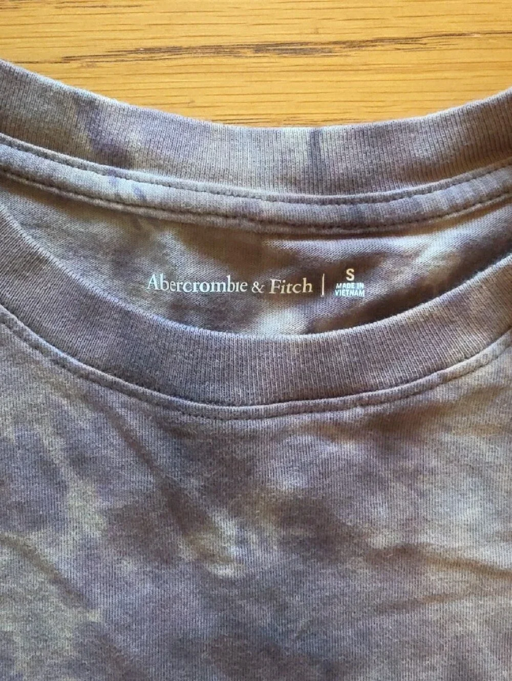 Abercrombie & Fitch Gray Tie-Dye Short Sleeve Top